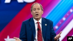 Tổng chưởng lý Texas Ken Paxton.