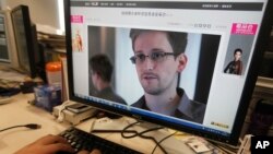 Ông Edward Snowden bị chính phủ Mỹ truy tố tội làm gián điệp.